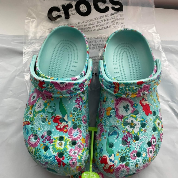 CROCS | Shoes | Crocs In Light Blue
